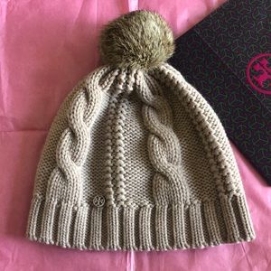 Tory Burch Pom Pom Beanie